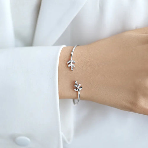 925 Sterling Silver Leaf Bangle Bracelet 🌿✨