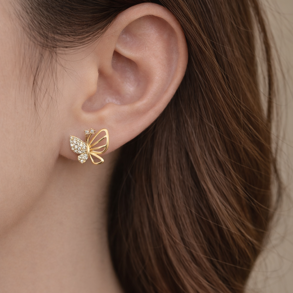 🦋✨ Golden Butterfly Sparkle Stud Earrings B2F1
