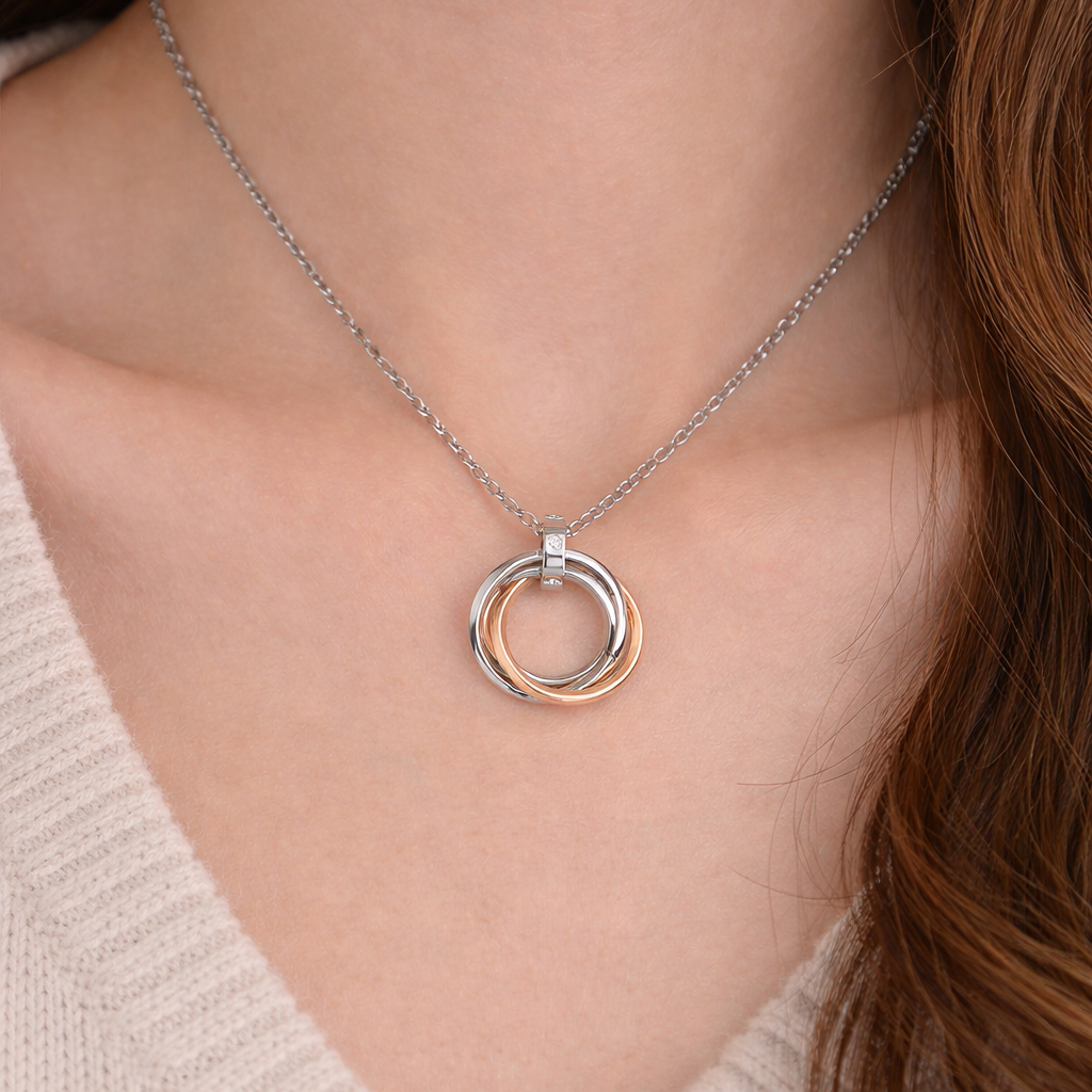 Intertwined Two-Tone Circle Necklace ✨