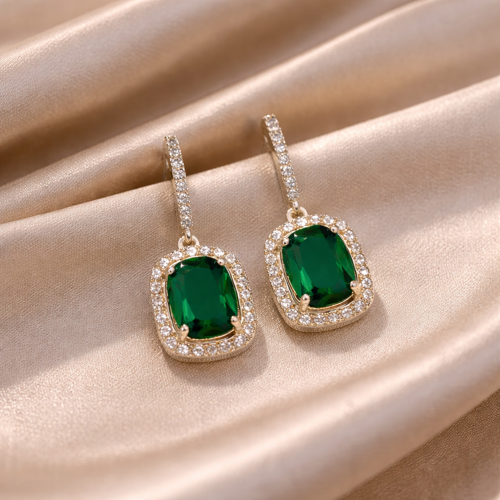 Luxury Emerald Drop Earrings 💎B2F1