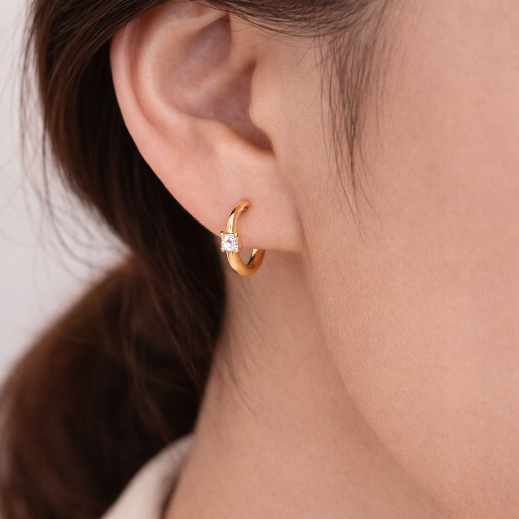 ✨ 18K Gold Plated Minimalist Huggie Earrings B2F1