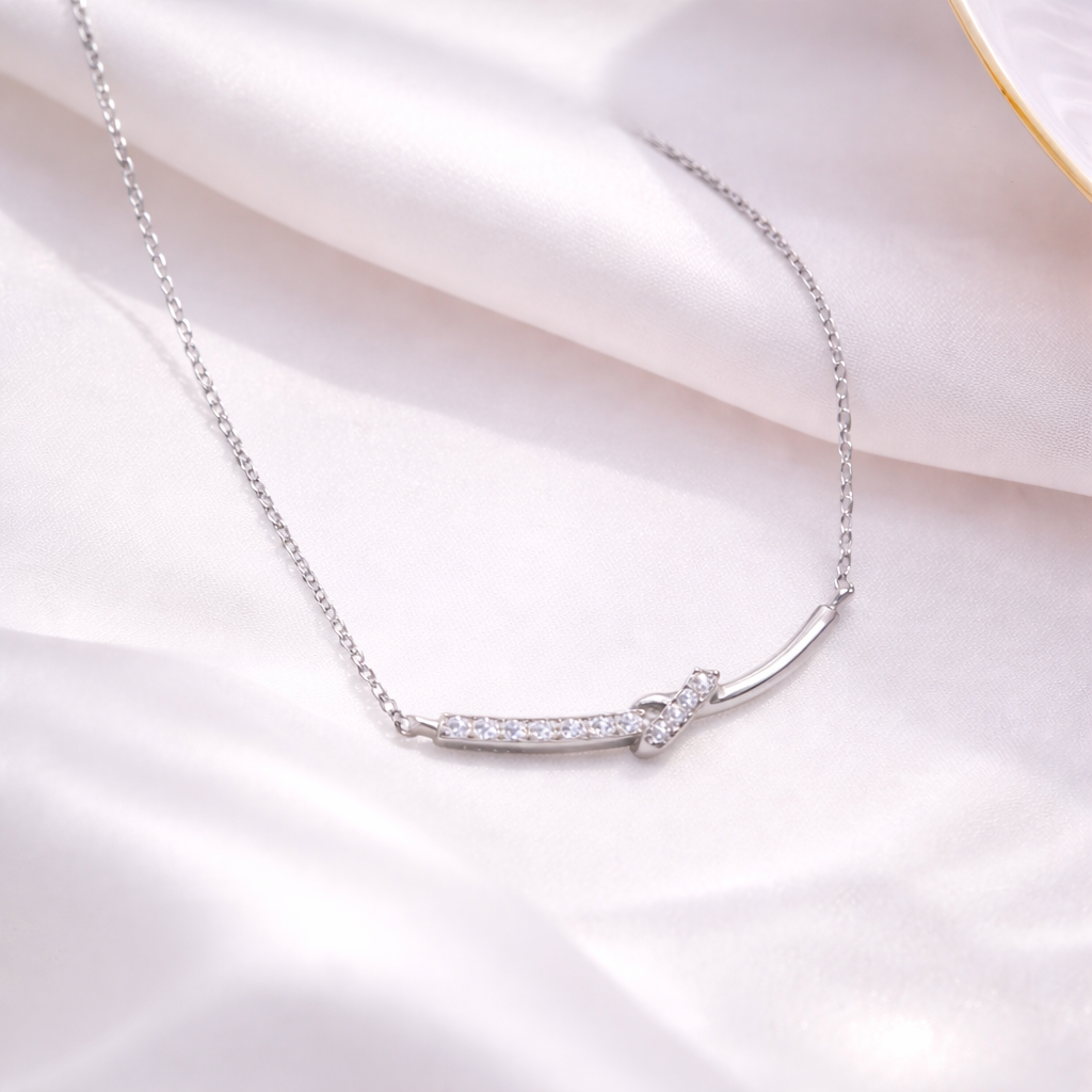 ✨ 925 Sterling Silver Knot Bar Necklace