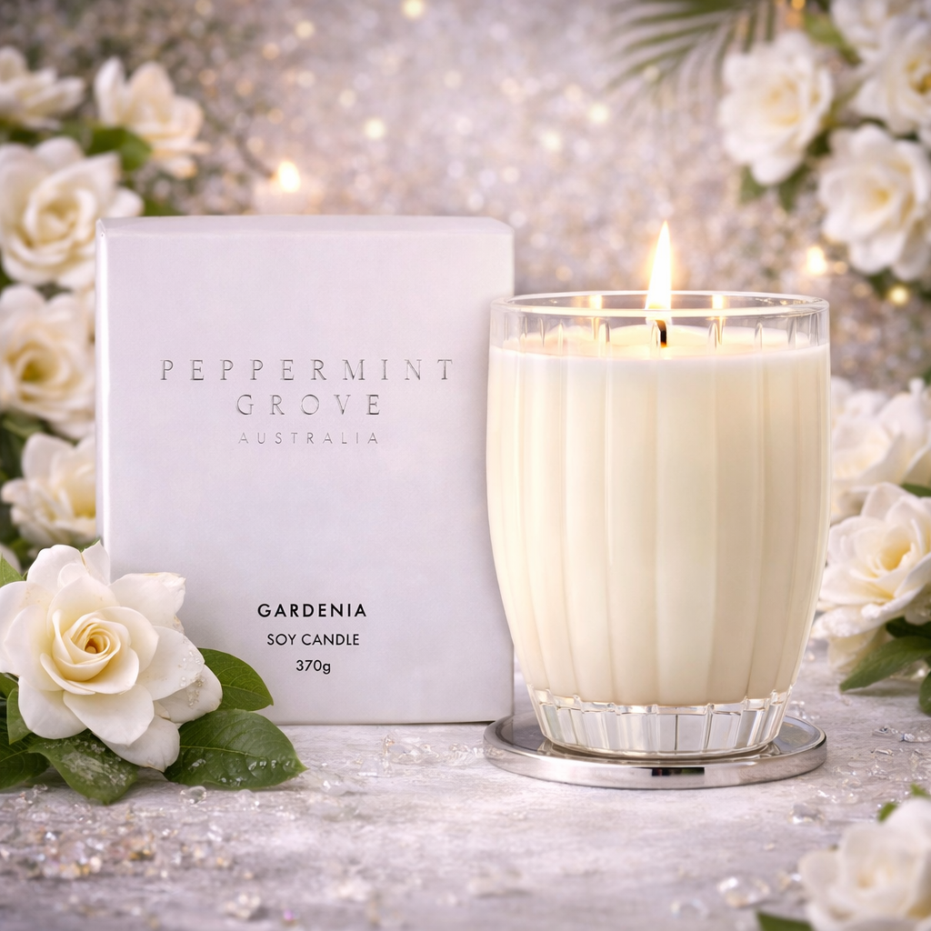 Gardenia Soy Candle 370g Peppermint Grove🌼🕯️✨ - Delicate, nostalgic