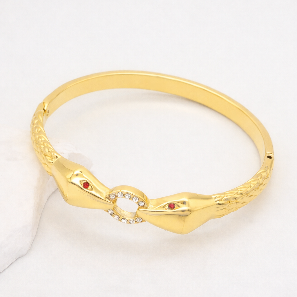 18K Gold Plated Serpent Cuff Bangle – Bold Luxury Statement 🐍✨