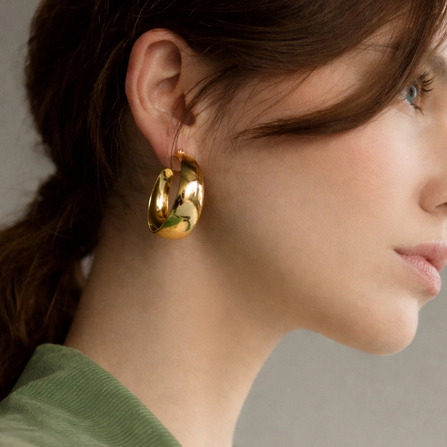 Classic Gold Hoop Earrings ✨💛 | B2F1