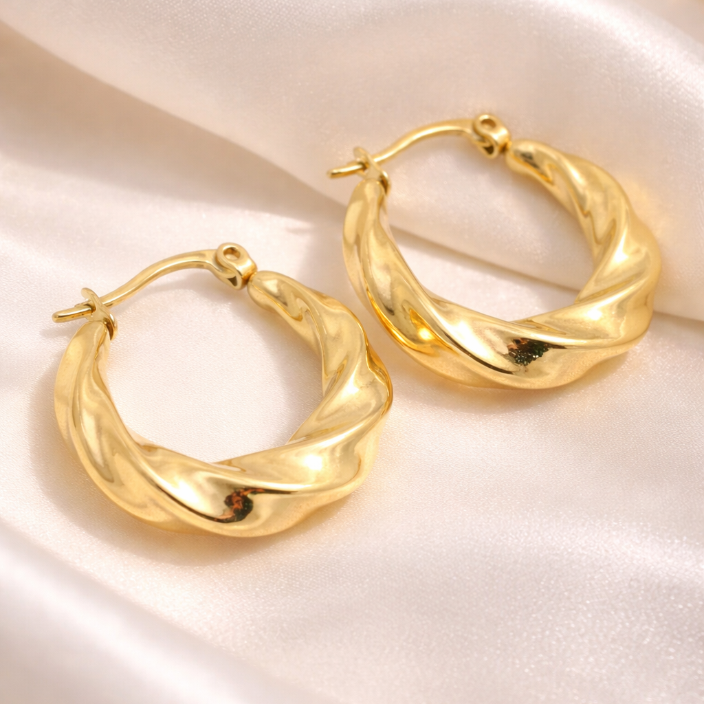 Twisted Gold Hoop Earrings ✨💛B2F1