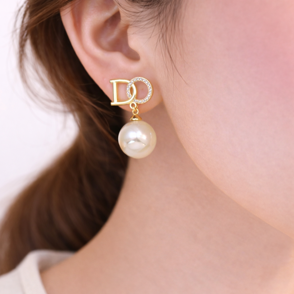 Luxury Pearl Letter Drop Earrings ✨