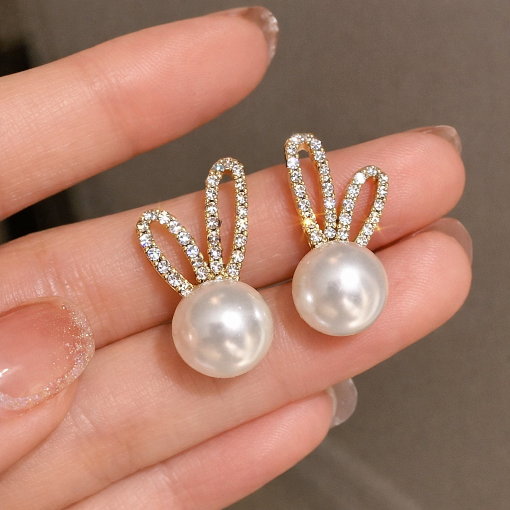 Pearl Bunny Stud Earrings🐰🤍B2F1
