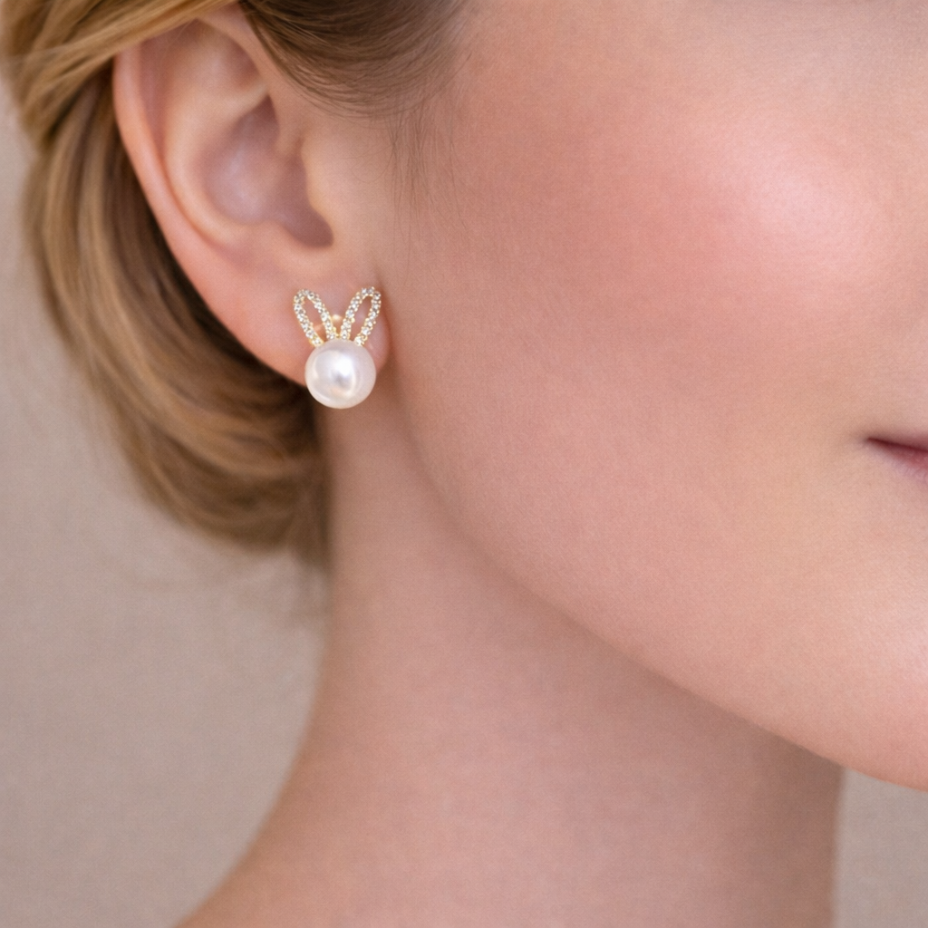 Pearl Bunny Stud Earrings🐰🤍B2F1