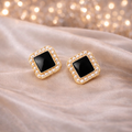 🖤 Petite Black Square Pearl Stud Earrings ✨B2F1