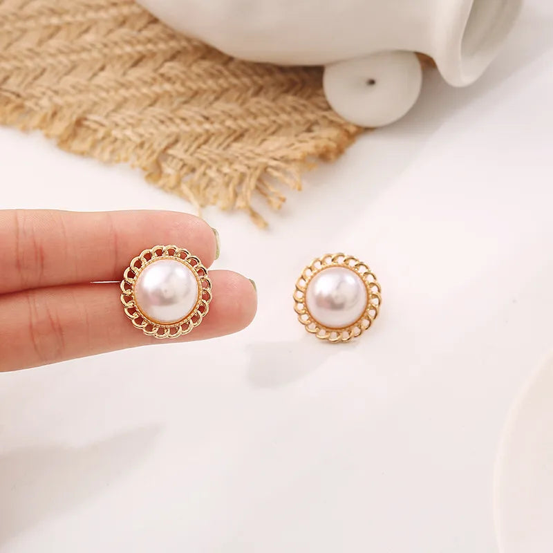 ✨ Vintage Pearl Gold Stud Earrings 🤍 | Modern Style | B2F1